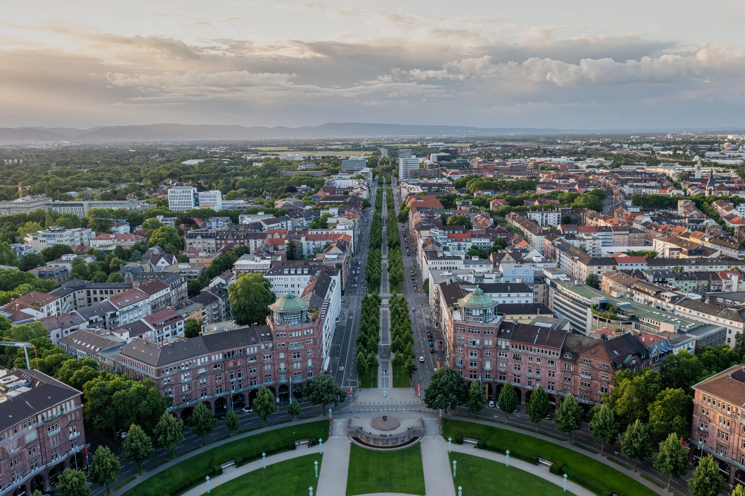 mannheim-stadtpanorama-immobilienmarkt Mannheim gehört zu den wichtigsten Immobilienstandorten der Metropolregion Rhein-Neckar